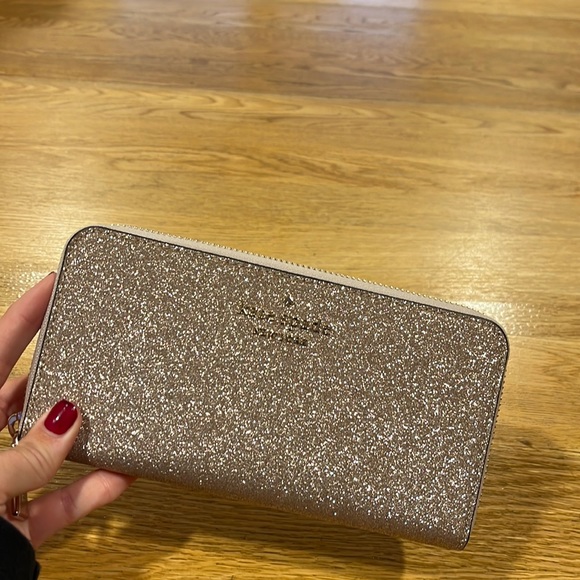 kate spade Handbags - Kate Spade Wallet